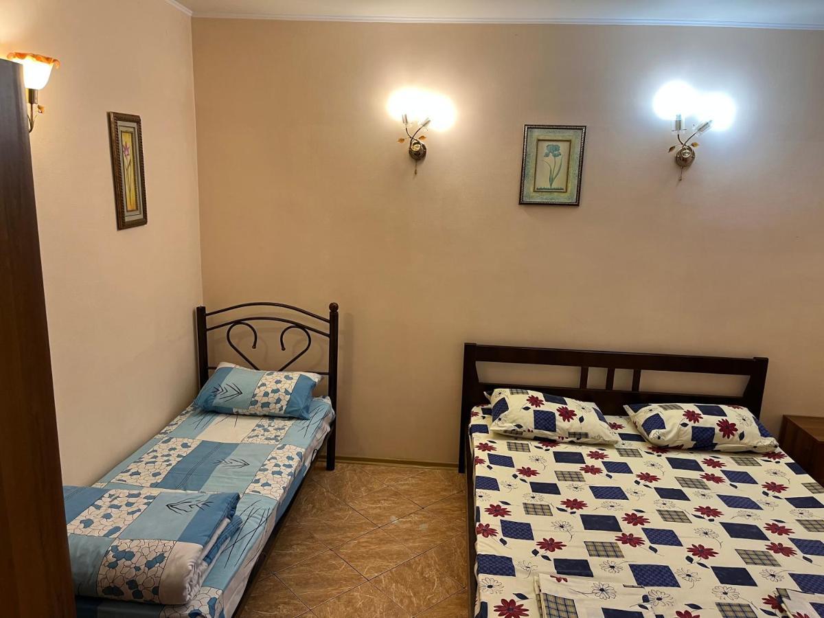 Гостиница Лебедь New Athos Esterno foto
